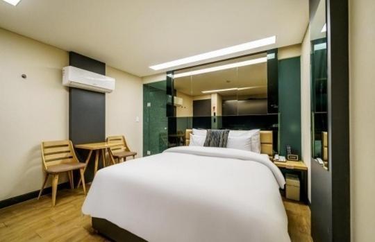 Bulgwang 3S Hotel Seoel Buitenkant foto